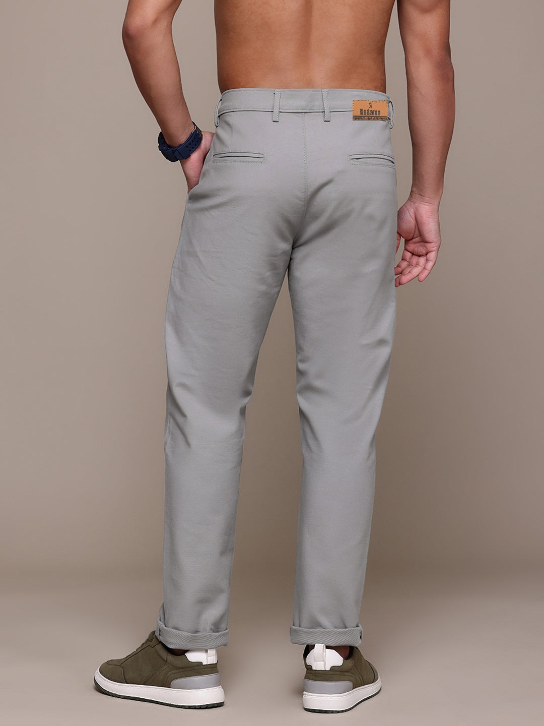 Men Grey Relaxed Fit Trousers