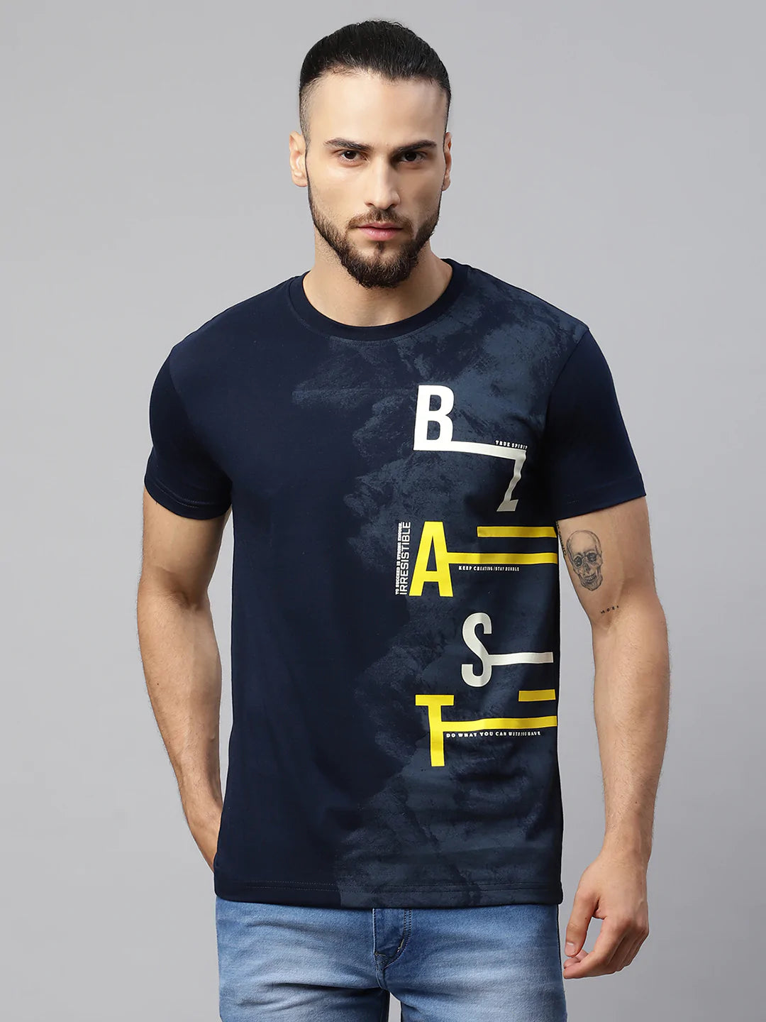 Men Navy Blue Typography Printed Raw Edge Slim Fit T-shirt