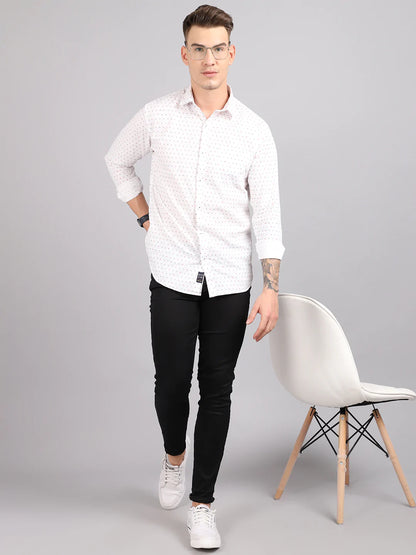 Men White Slim Fit Printed Casual Shirt