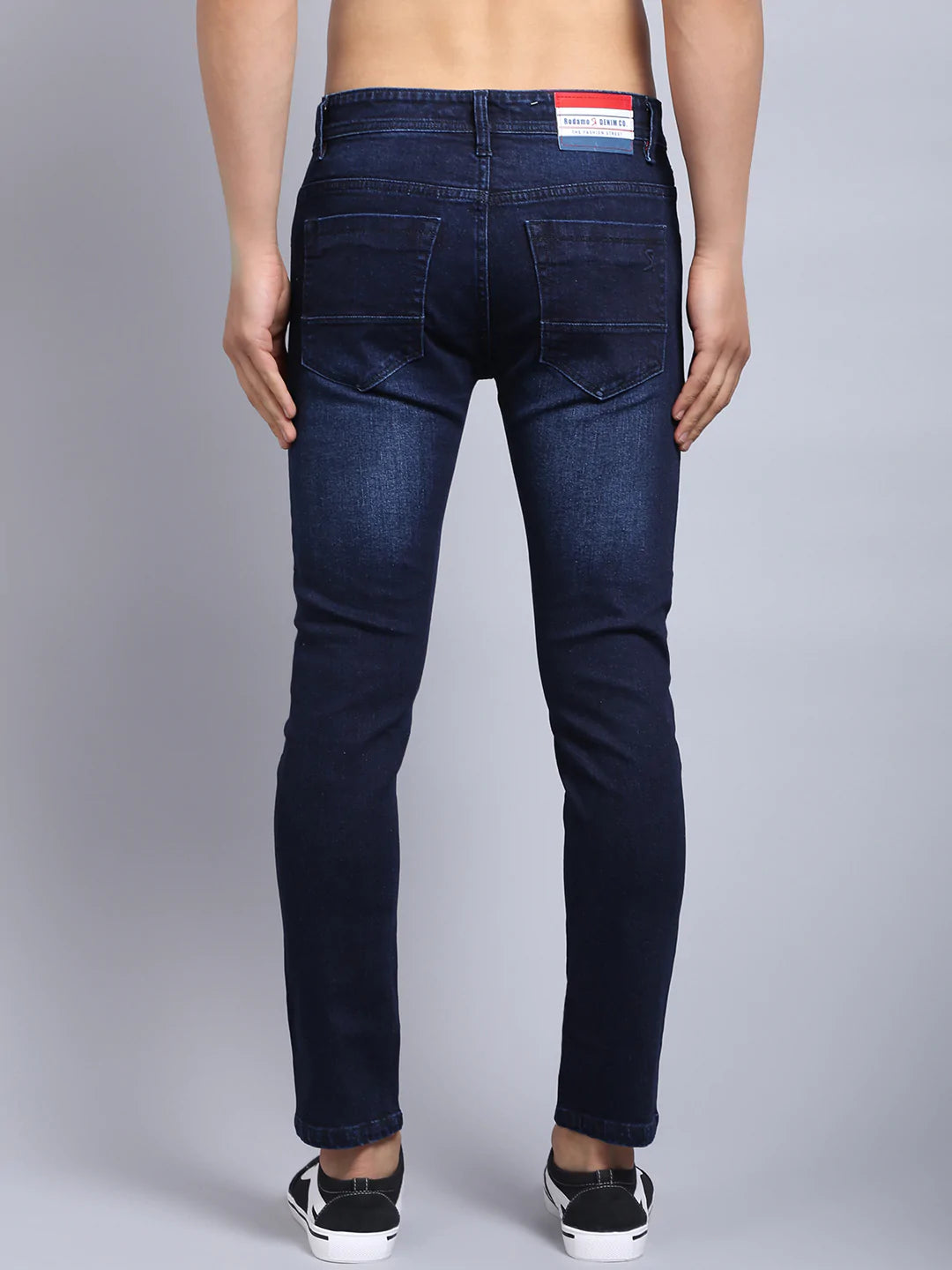 Men Blue Slim Fit Light Fade Stretchable Jeans