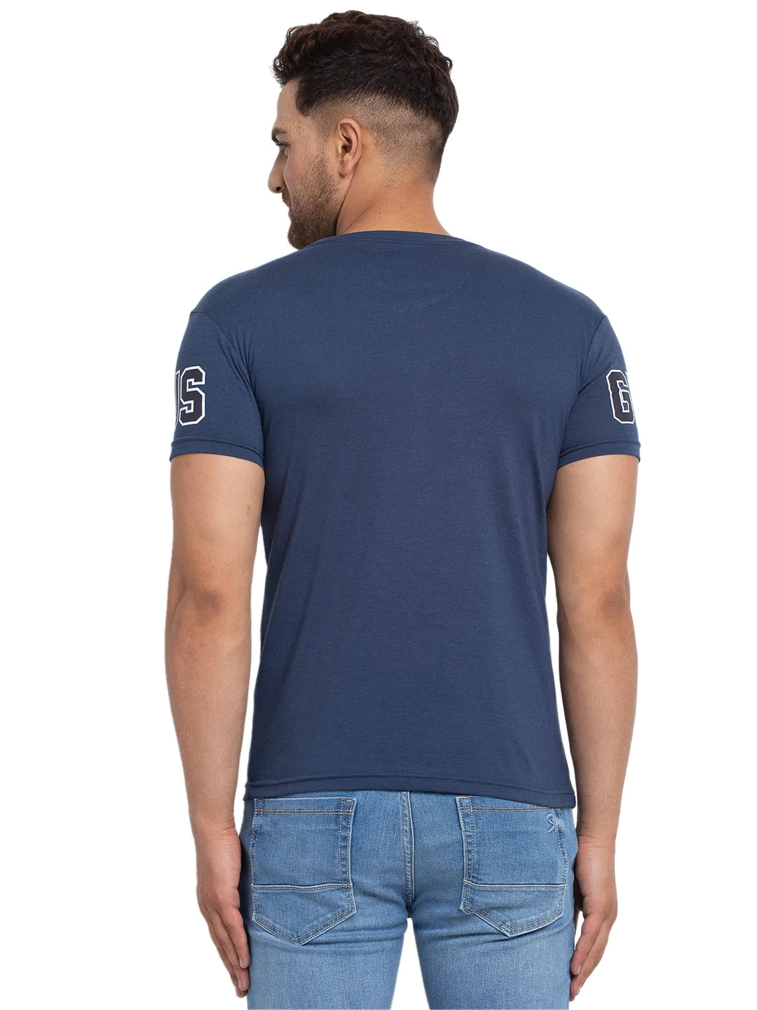 Men Navy Blue Solid Round Neck T-shirt