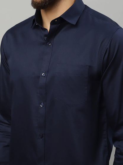 Men Navy Blue Slim Fit Solid Cotton Casual Shirt