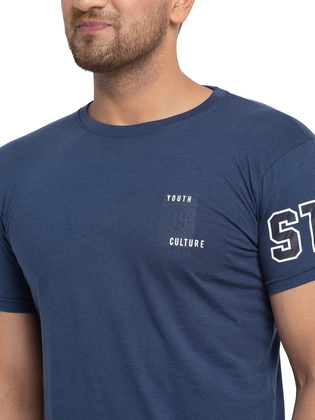 Men Navy Blue Solid Round Neck T-shirt